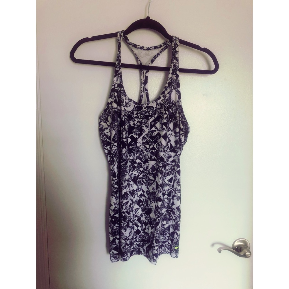 Nike Womens Black White Geometric Abstract Racerback Tank Top Activewear